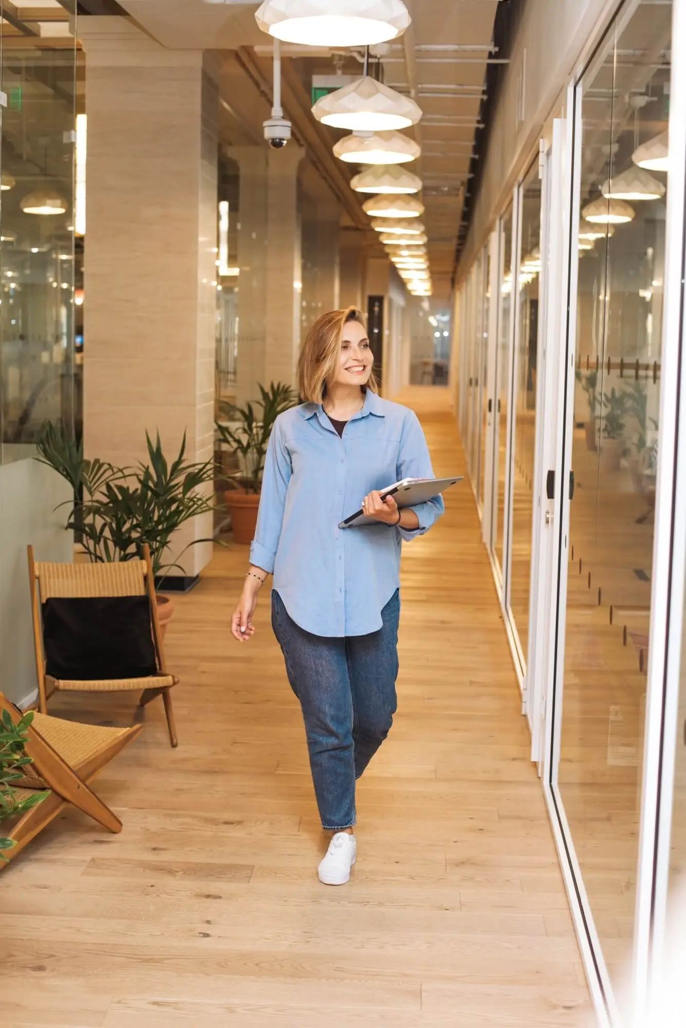 Office people walking in hallway for CareersHeader